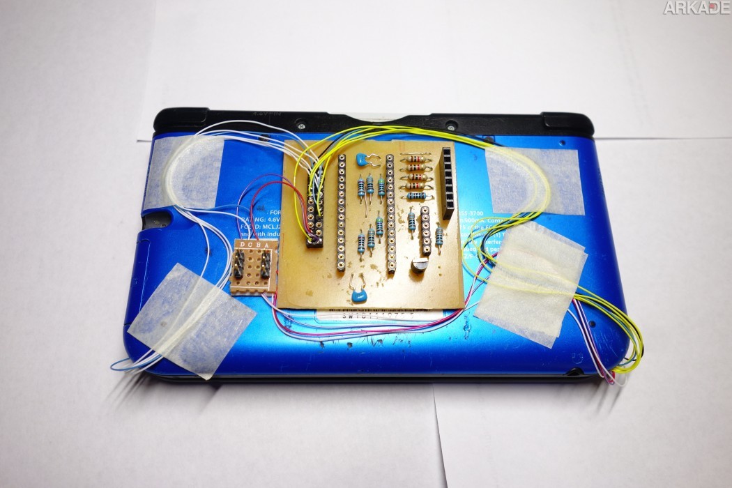 Conseguiram conectar um controle de GameCube no 3DS