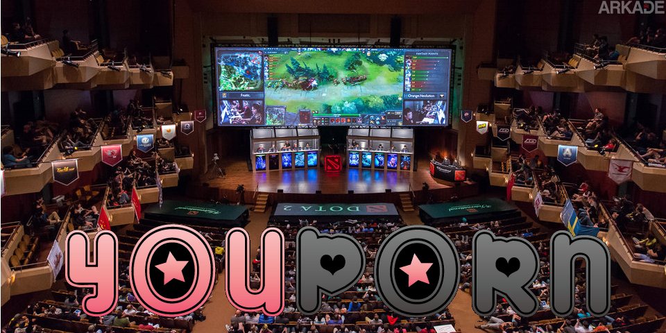 Site de "entretenimento adulto" planeja entrar no mundo competitivo dos eSports
