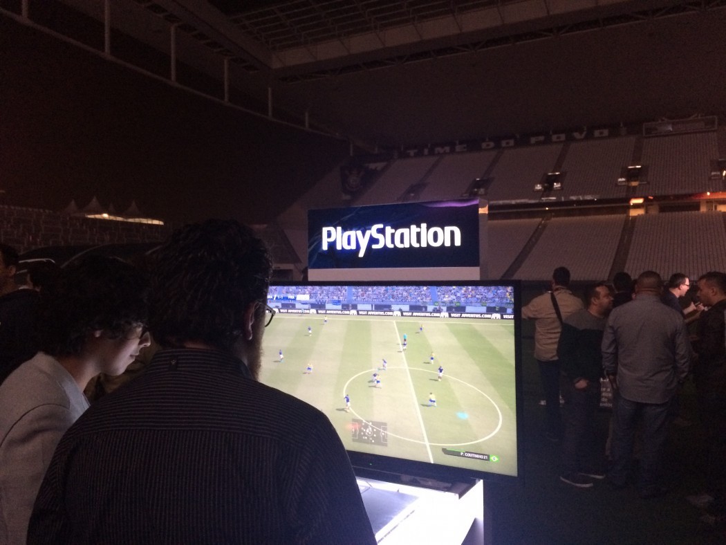 Konami Gamers Night: Metal Gear Solid V e PES 2016 foram atração na Arena Corinthians