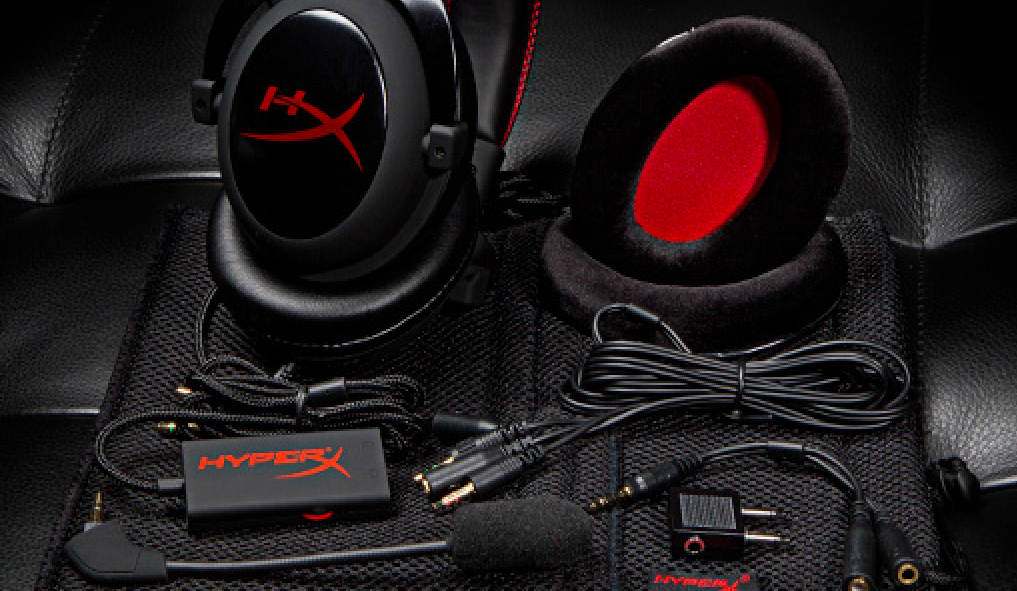 Jogamos com o headset HyperX Cloud, o fone feito para jogadores exigentes