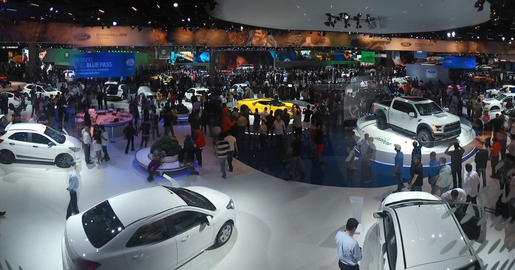 Arkade Fora da Caixa: Conferindo os carros dos sonhos no Salão do Automóvel 2016