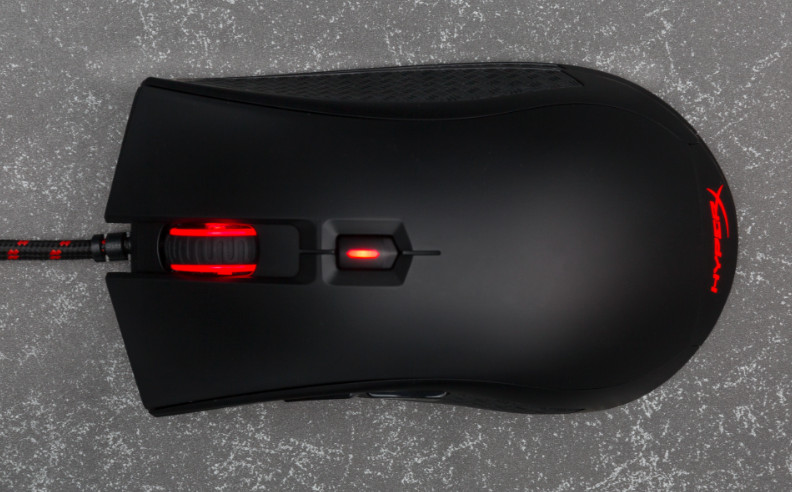 Jogamos com o Pulsefire, o mouse da HyperX feito para quem curte FPS