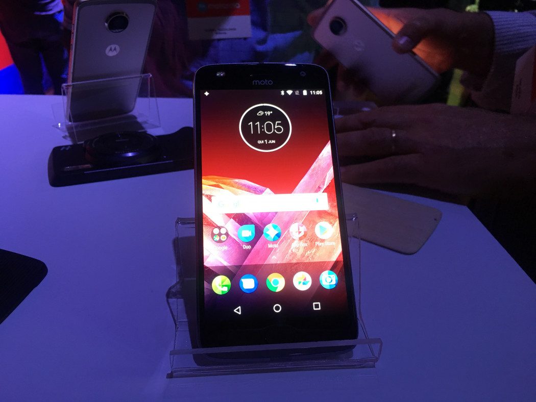 As primeiras impressões sobre o Moto Z2 Play, o novo smartphone da Motorola