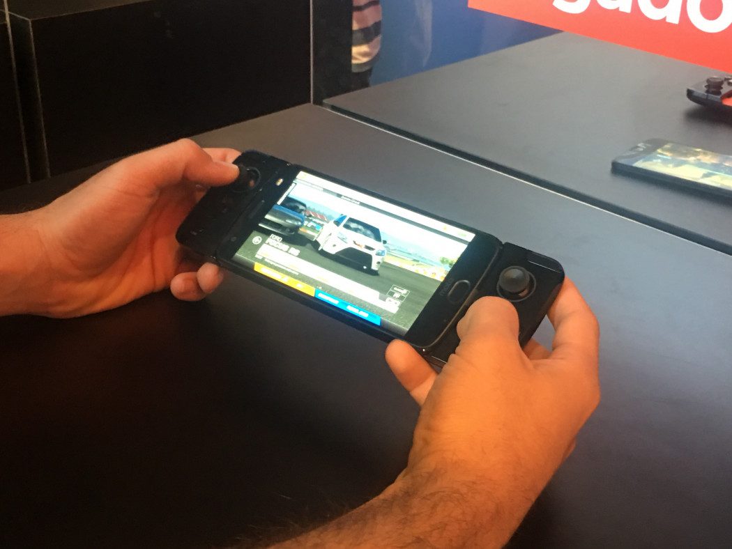 Motorola lançou novos smartphones e um snap dedicado para games