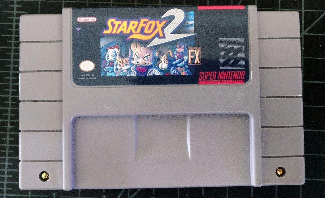 O inédito Star Fox 2 já pode ser comprado em cartucho "pirata", compatível com o SNES tradicional