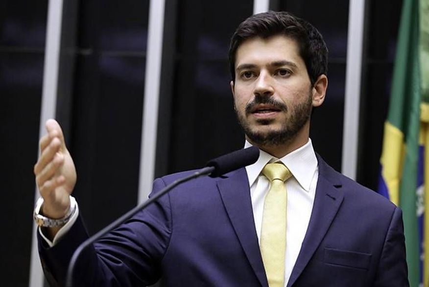 Deputado propõe Projeto de Lei que criminaliza jogos violentos no Brasil