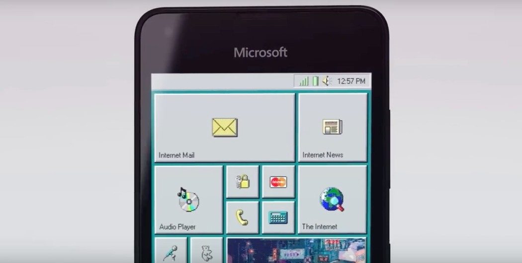 Windows 95 nos smartphones? Um artista pensou em como seria o sistema nos aparelhos modernos.