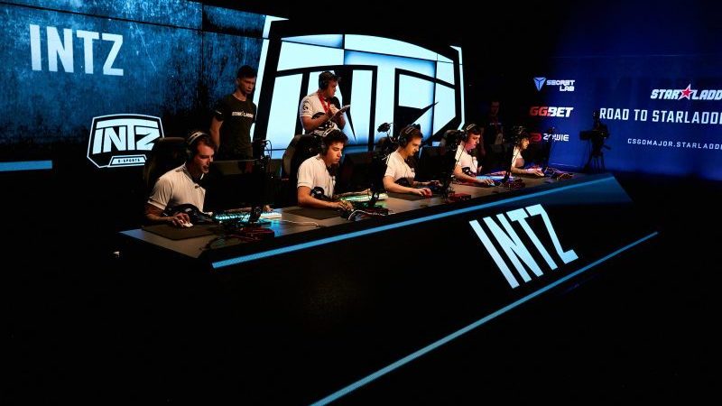 CS:GO - FURIA enfrenta INTZ valendo vaga no Major