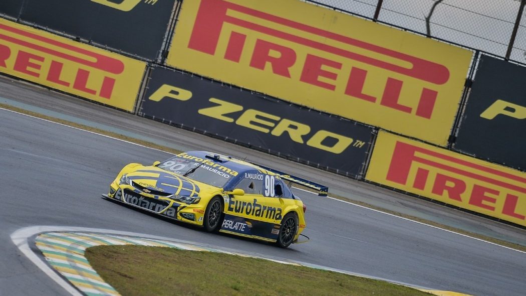 Arkade Speed - Corrida do Milhão e a E-Stock agitaram o automobilismo brasileiro nesta semana
