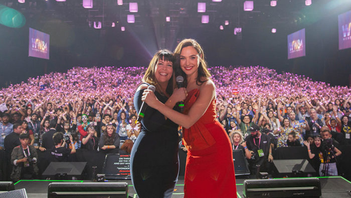 Mulher Maravilha quebrou o recorde de barulho da CCXP, com 118 decibéis registrados
