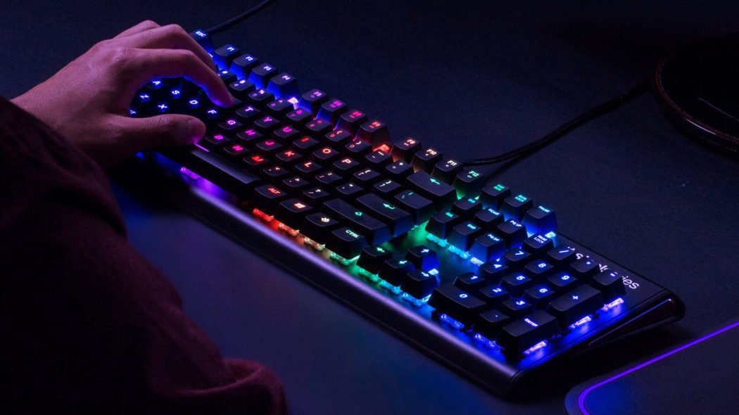 Programador desenvolve integração entre teclado RGB e League of Legends! Saiba como baixar o software