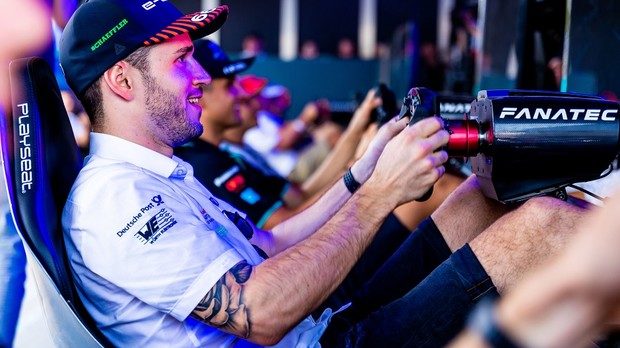 Audi demite piloto da Fórmula E que contratou "impostor" para corrida virtual