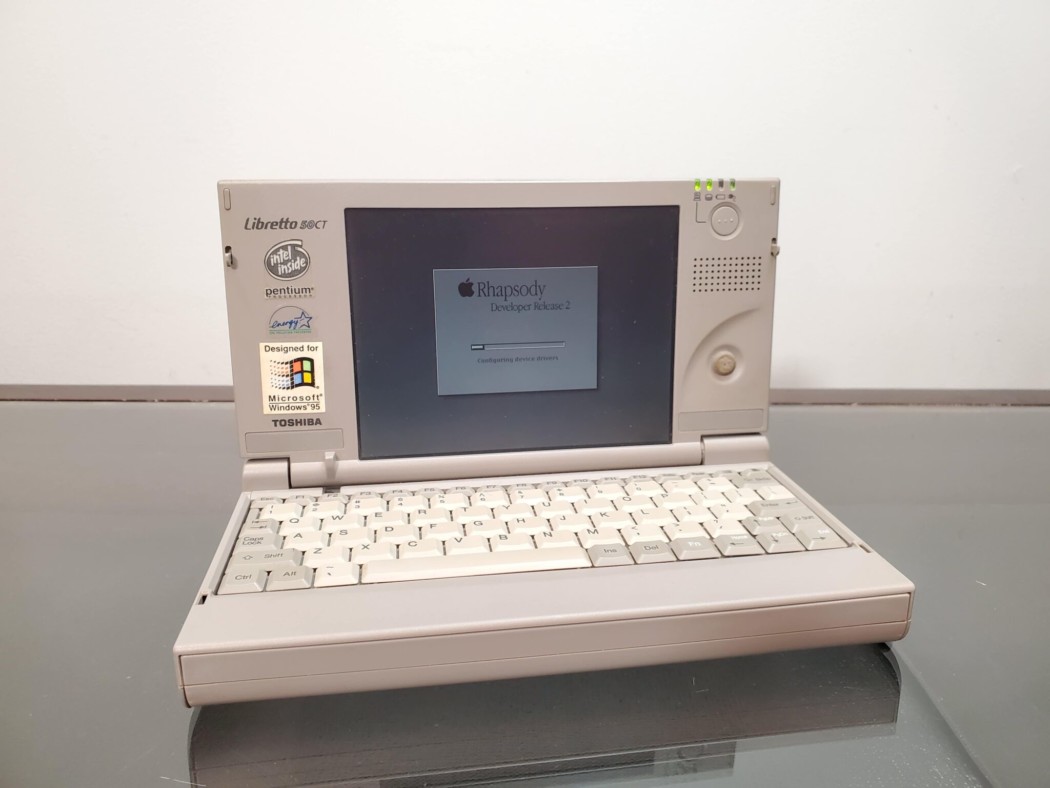 Toshiba Libretto de 1997 vira Hackintosh