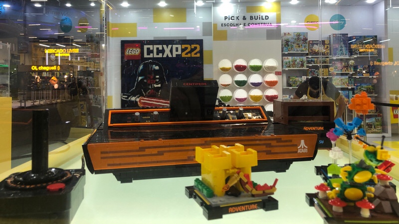 CCXP22 - LEGO traz o seu Atari 2600 de bloquinhos e muitas novidades