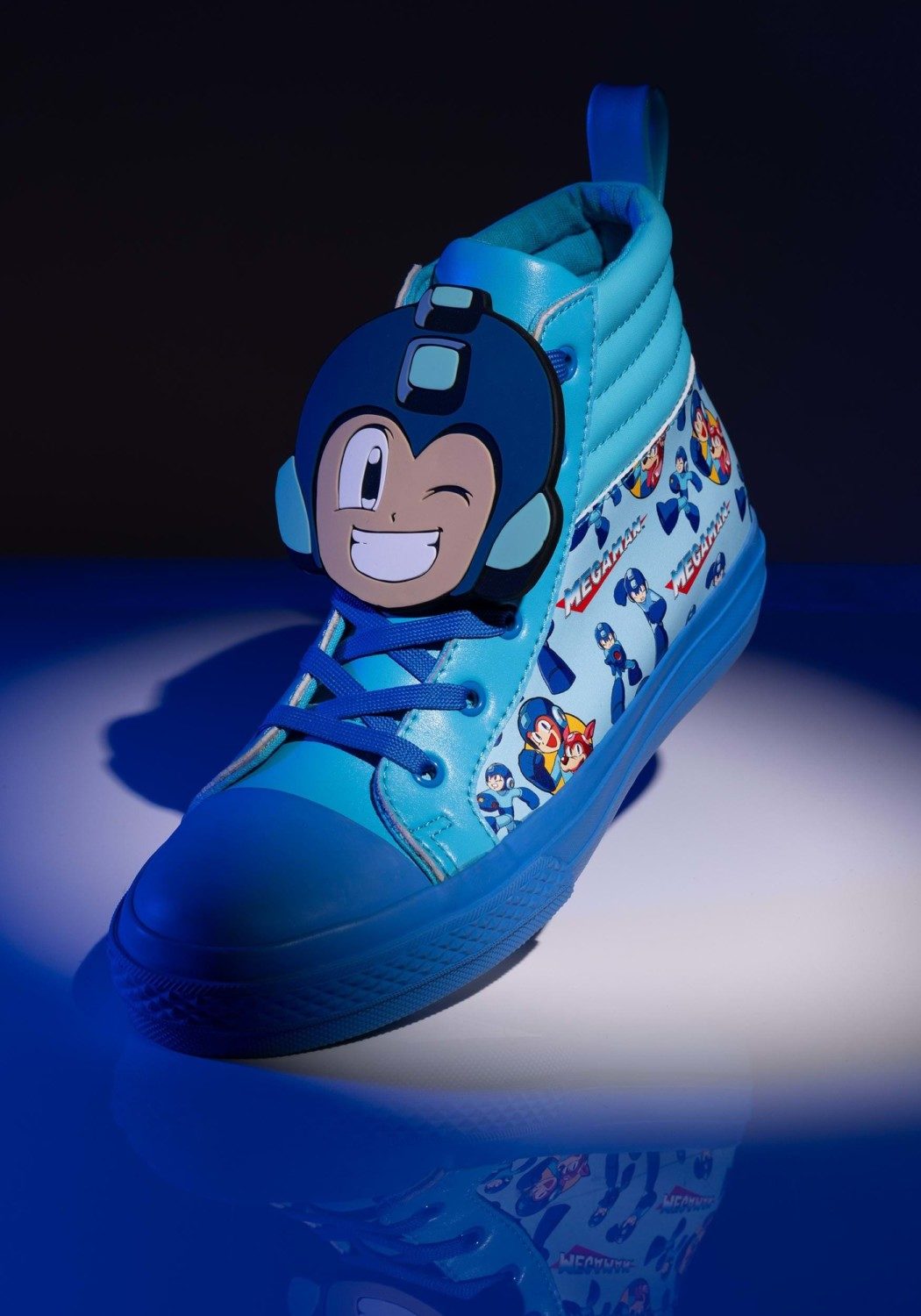 O Mega Man ganhou uma linha de calçados licenciada