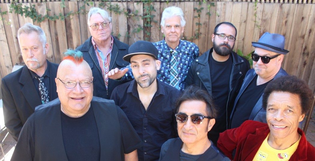 Oingo Boingo, com cinco membros originais, anuncia shows pelo Brasil