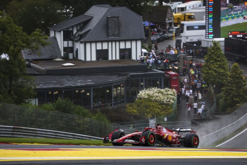 Fórmula 1 - Verstappen foi o mais rápido na Bélgica, mas a pole é de Leclerc