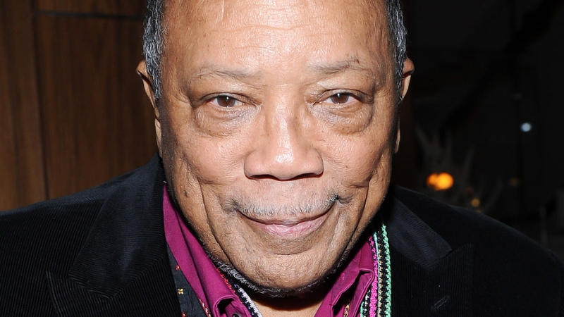 Quincy Jones, lendário produtor musical de Michael Jackson e Frank Sinatra, faleceu aos 91 anos de idade