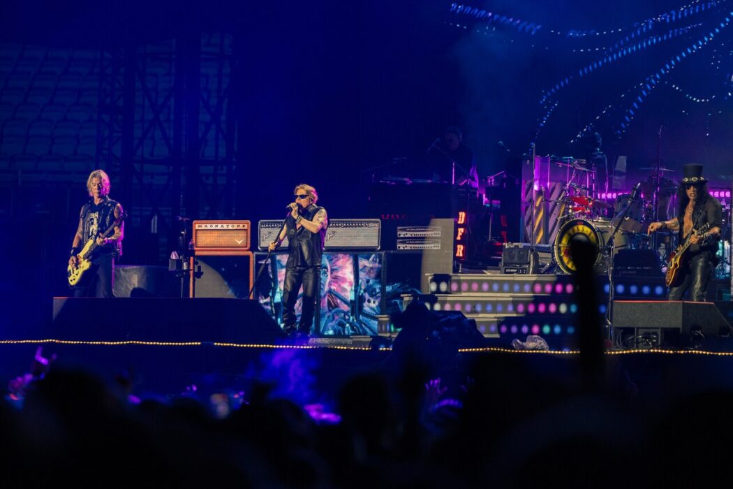 Guns N’ Roses toca Bad Apples pela primeira vez em 35 anos no Monsters of Rock 2026