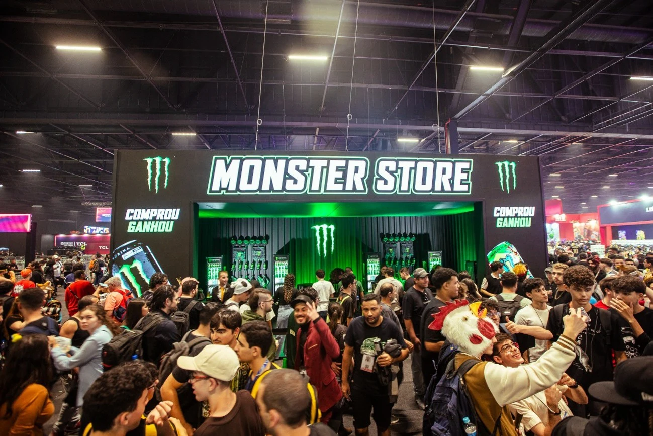 Monster Energy confirma presença na Brasil Game Show 2026 pela quinta vez seguida