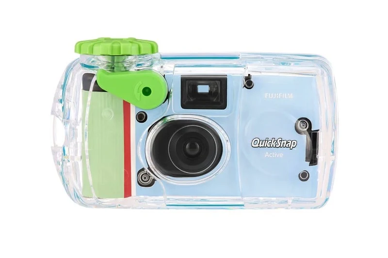 Fujifilm lança duas câmeras descartáveis da linha QuickSnap para marcar 40 anos da linha