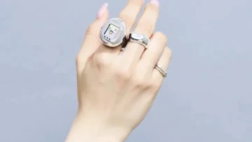 O Tamagotchi Ring é uma opção para você, literalmente, carregar seu Tamagotchi para qualquer lugar