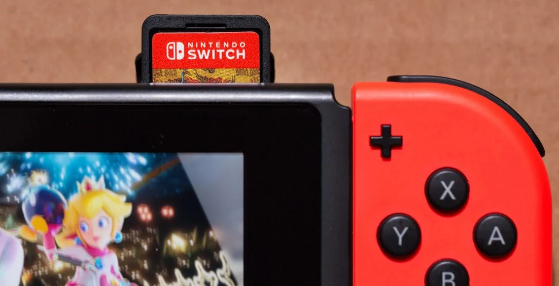 Mesmo com avanço do digital, quase 40% das vendas da Nintendo ainda são de jogos físicos