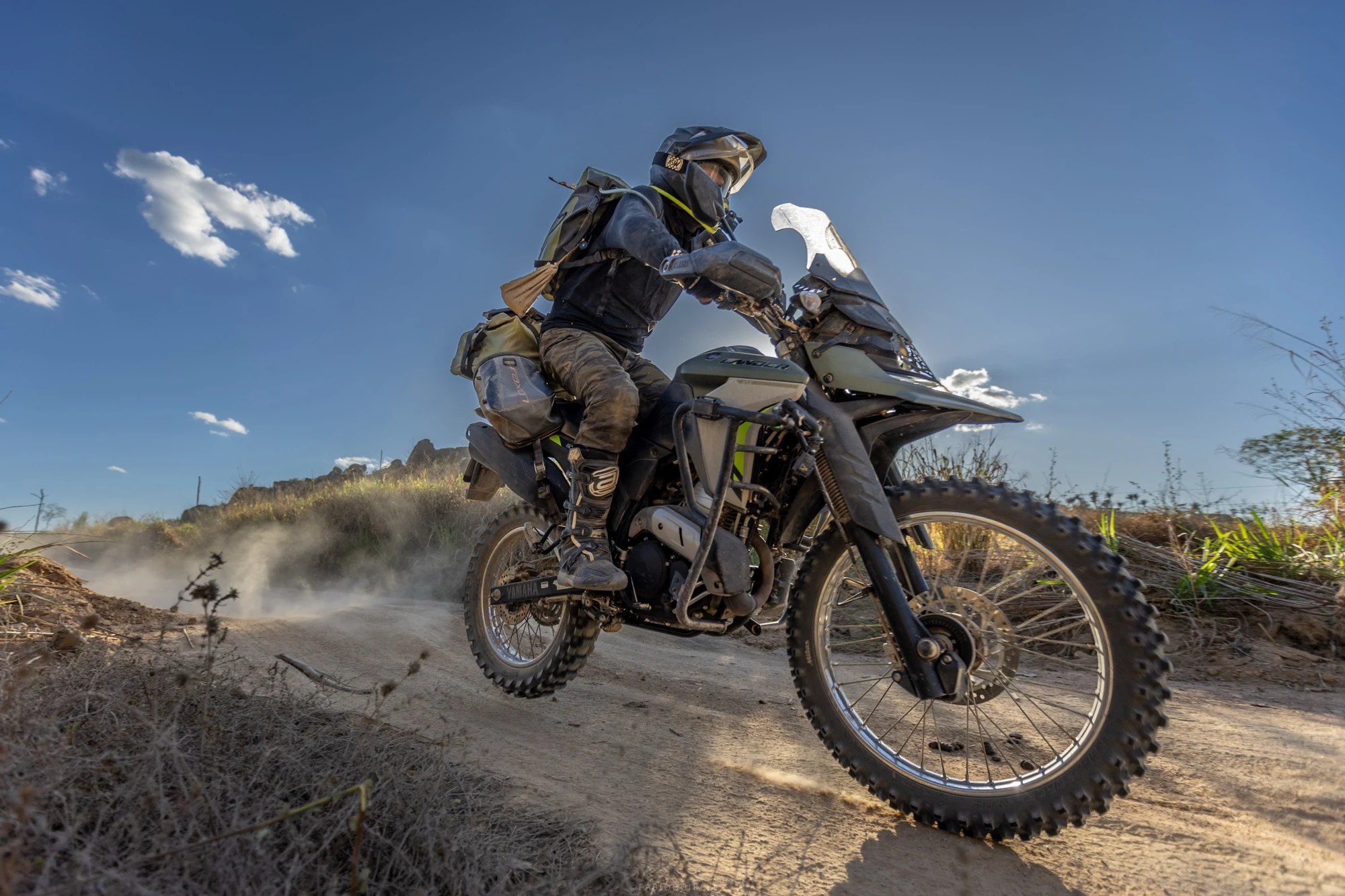 Yamaha apresenta a segunda temporada de Expedicionários do Brasil, série que atravessa a Amazônia de moto
