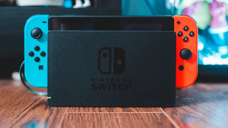 A Nintendo venceu mais uma batalha contra a pirataria do Nintendo Switch, e um vendedor de jogos piratas terá de pagar US$ 4,5 milhões para a empresa