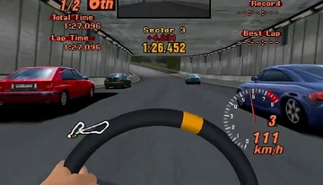 Gran Turismo 2 ganhou um port para a realidade virtual, com o game rodando no Quest 3 com volante virtual e controle de movimento
