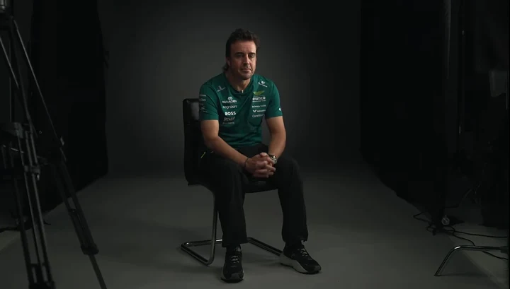 Fórmula 1 – Alonso e Stroll seguem na Aston Martin em 2027 e mantêm a dupla de verde para a próxima temporada