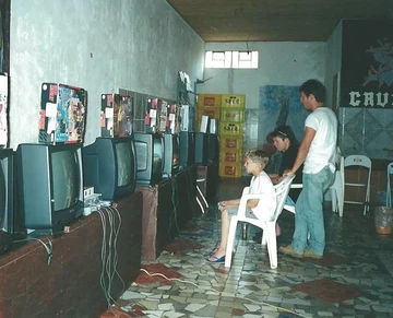 Locadora do Paraná completa 32 anos de portas abertas e conta parte da história do “Brasil gamer” que não aparece tanto, mas existe