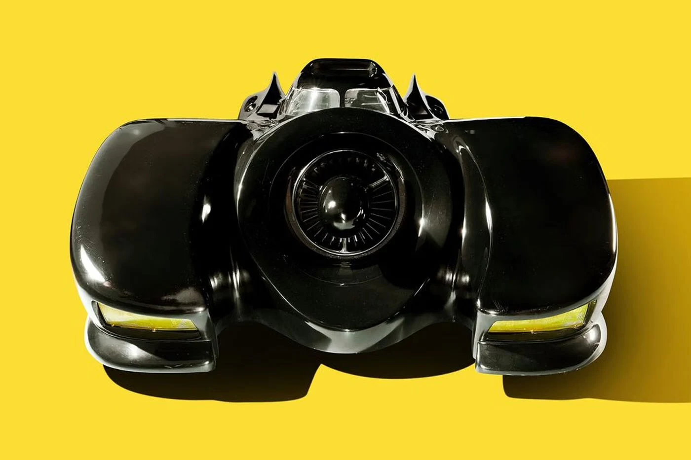 O Batmóvel original de Batman: O Retorno vai à leilão, com expectativa de ser o carro de cinema mais caro a ser vendido em leilões (imagem 7)