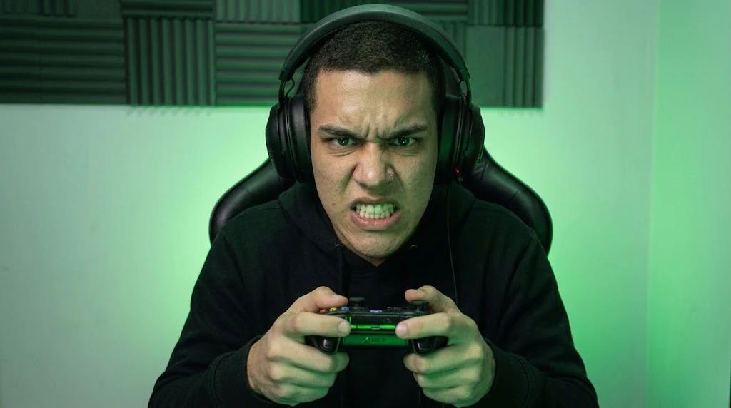 Patente da Microsoft quer ler suas expressões faciais e usar IA para alterar os jogos em tempo real