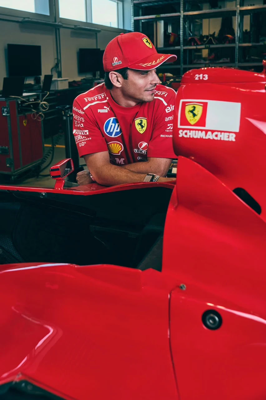 Puma e Ferrari lançam coleção limitada para celebrar os 30 anos do início do legado de Michael Schumacher em Maranello (imagem 3)