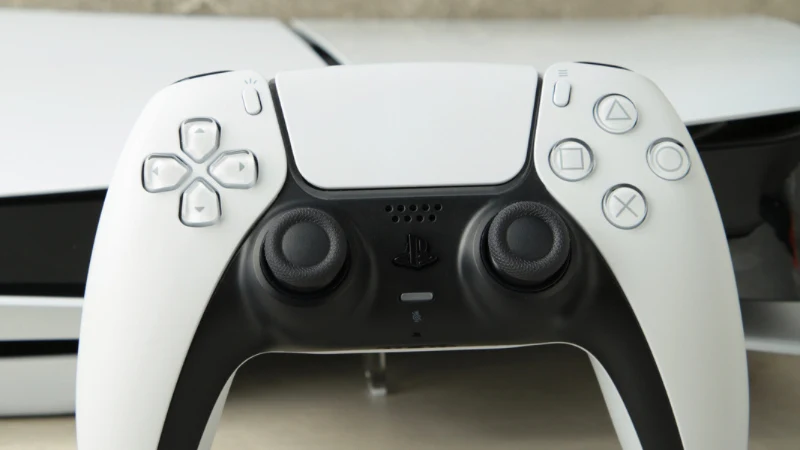 QSSR no PS5 base pode não chegar fácil aos jogos antigos: upscaler da Sony talvez exija SDK mais novo