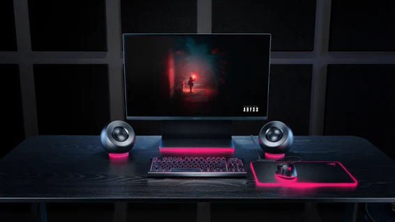 Razer Mako X leva End of Abysspara além das telas, em colaboração com a Section 9 Interactive