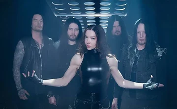 Arch Enemy já trabalha num novo álbum com Lauren Hart, mas sem pressa: Michael Amott diz que o disco só sai quando estiver à altura