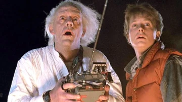 CCXP26 aproveita o dia 21 de outubro de 2026 para anunciar Christopher Lloyd, o Doc Brown de De Volta para o Futuro, no evento