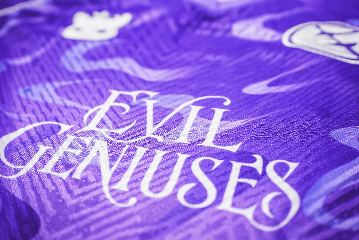Evil Geniuses anuncia fim de suas operações em novembro, encerrando 25 anos de história nos eSports