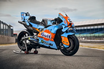 MotoGP – A Gulf Oil vai comemorar seus 125 com a moto da SuperFile inspirada no Ford GT40 das 24 Horas de Le Mans